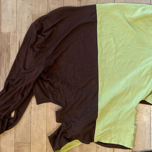 Tyler Mcgillivary Top - Picture 4 of 4